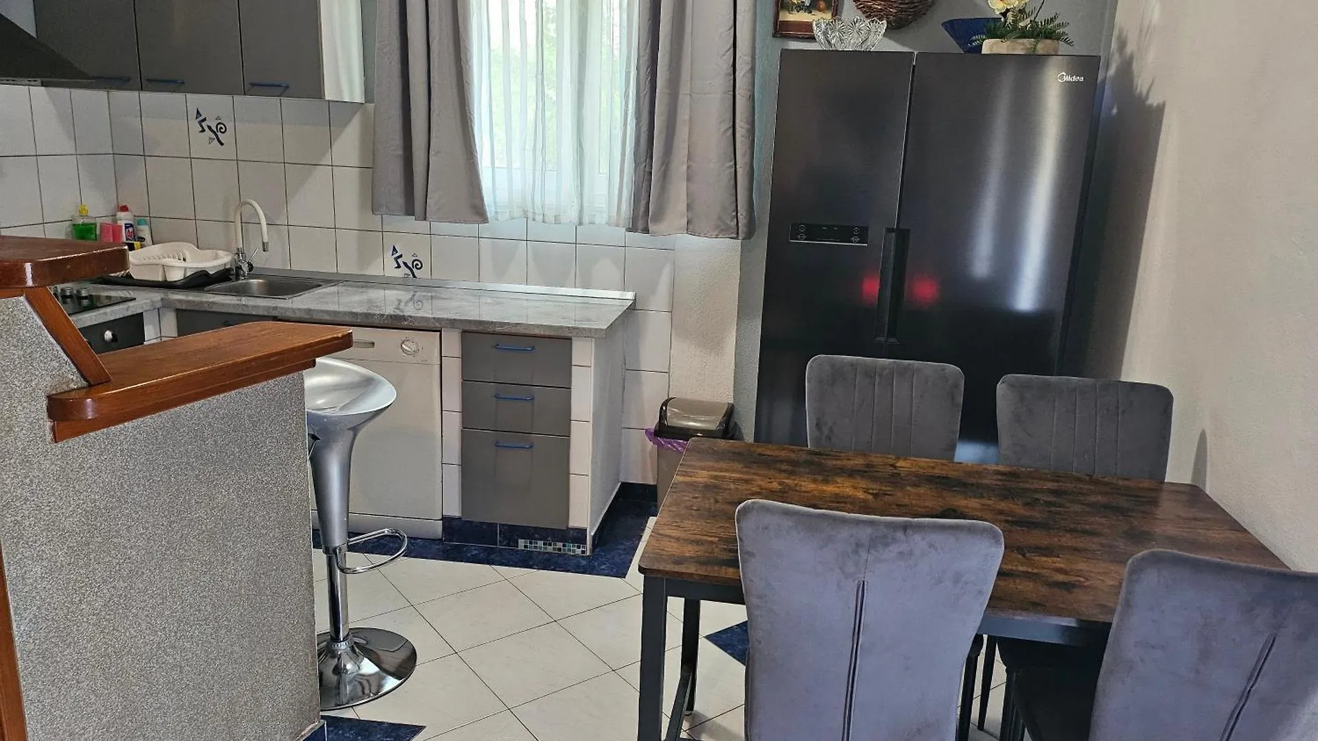 Apartment Apartmani Sandra - Trogir