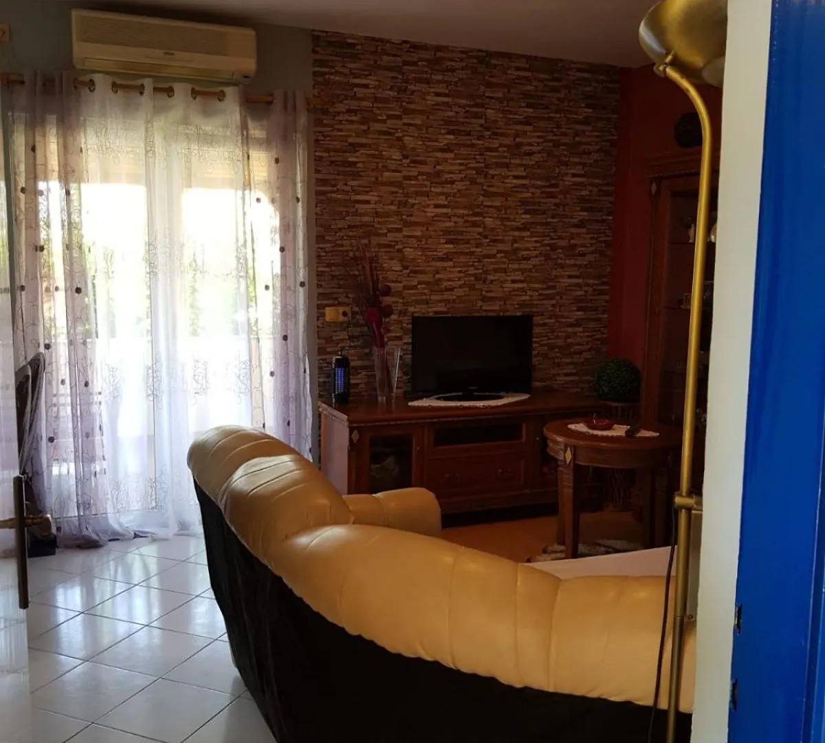 Apartmani Sandra - Trogir 0*,