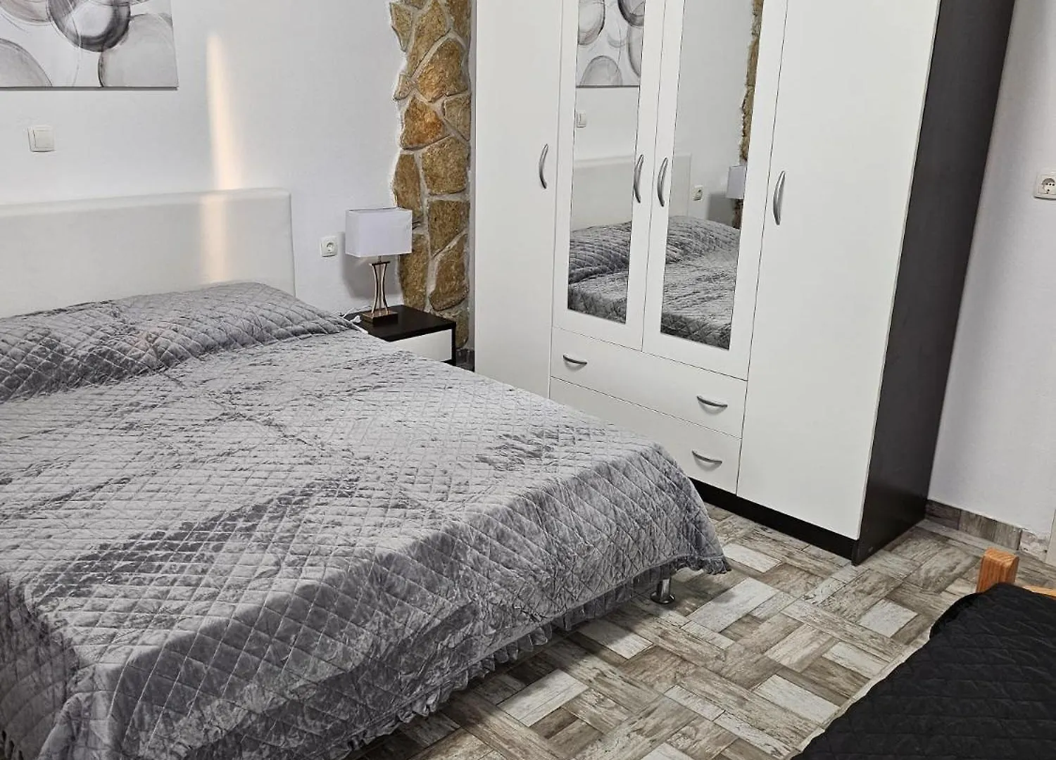 Apartmani Sandra - Trogir 0*,  Croatia